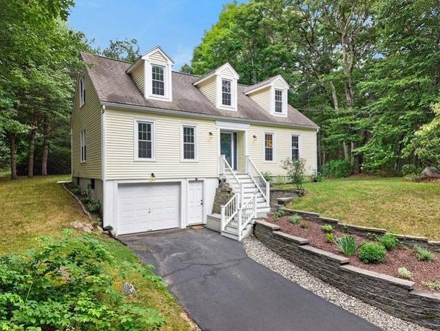 House for sale in Northbridge, Massachusetts