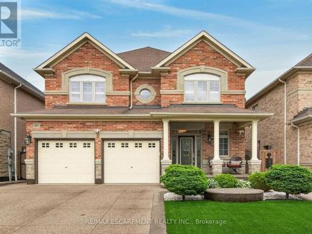 House for sale in Ancaster, Ontario