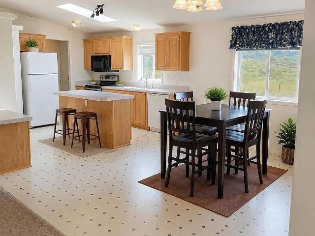 House for sale in Whitman, Washington