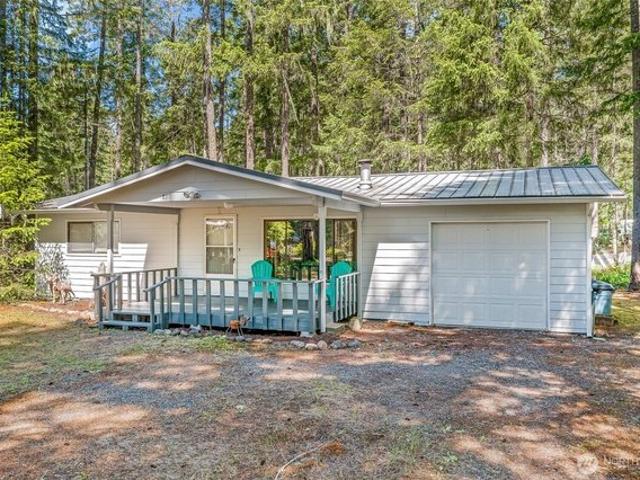 House for sale in Hoodsport, Washington