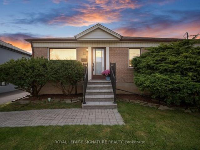 House for sale in York Centre, Toronto