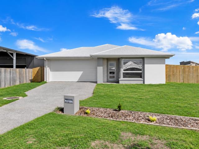 House for rent in Burrum Heads, Fraser Coast Regional