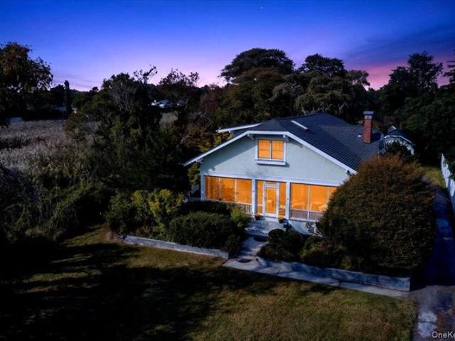 House for sale in Bayport, Town of Islip