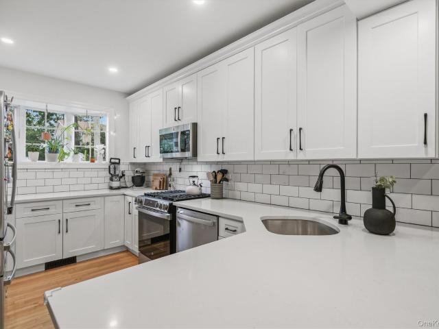 House for sale in Valhalla, New York