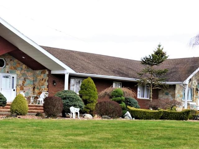 House for sale in Bellvale, New York