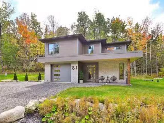 House for sale in Memphrémagog, Quebec
