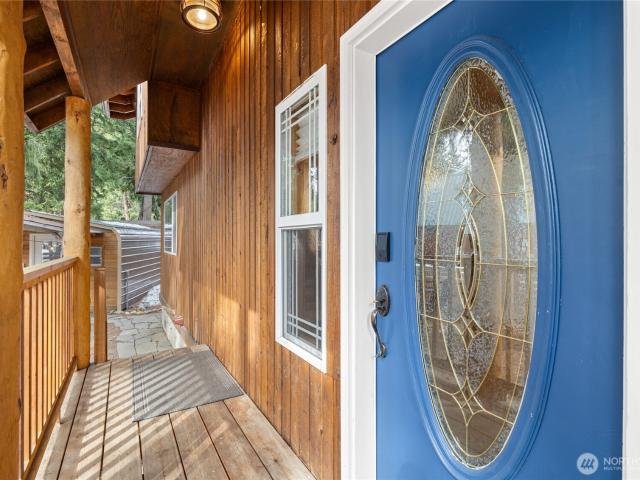 House for sale in Ronald