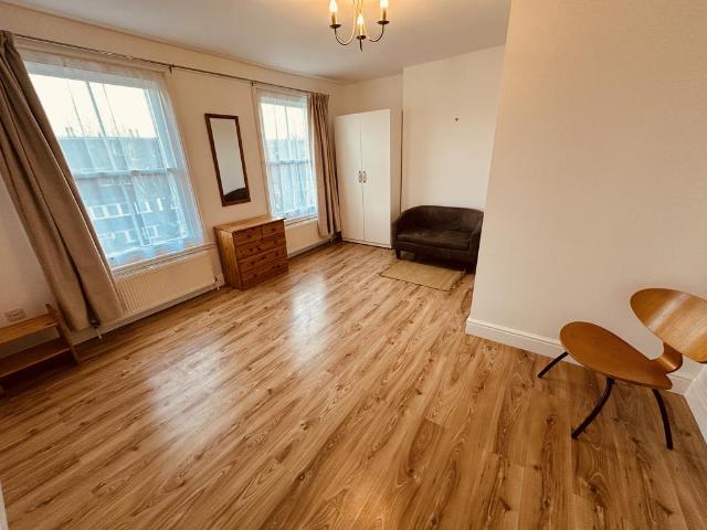 Apartment for rent in London Borough of Islington, Greater London