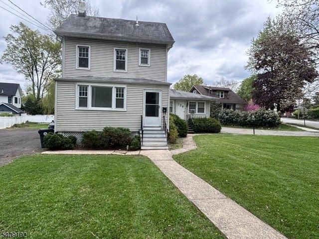 House for sale in Chatham, New Jersey