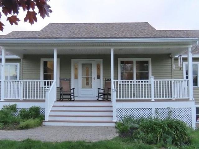 House for sale in Windham, Maine