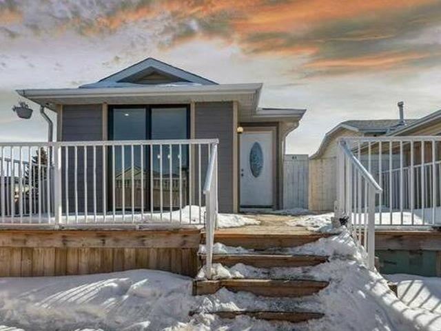 House for sale in Northwest, Alberta