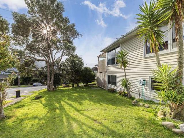 House for sale in Linden, Wellington