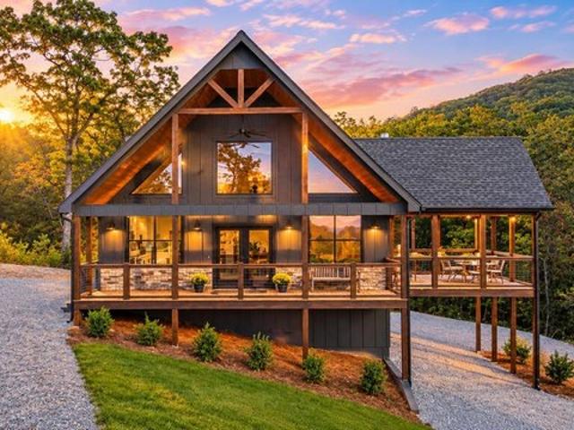 House for sale in Talking Rock, Pickens County