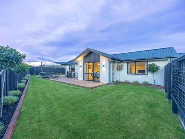 House for sale in Pegasus, Canterbury