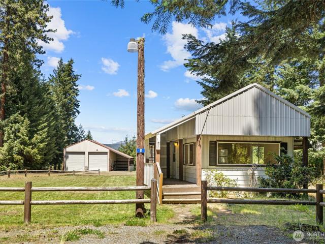 House for sale in Cle Elum, Washington