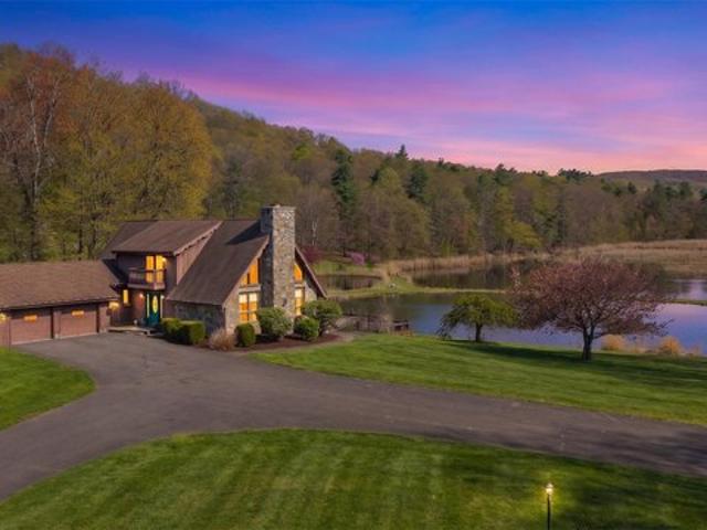 House for sale in Connelly, New York