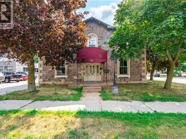 Property for rent in Galt, Cambridge
