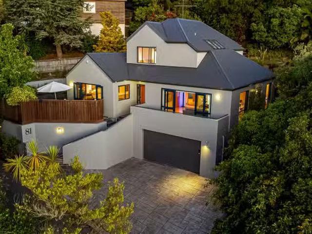House for sale in Chaslands, Canterbury