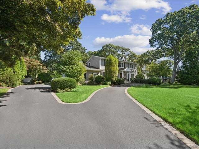 House for sale in Bohemia, New York
