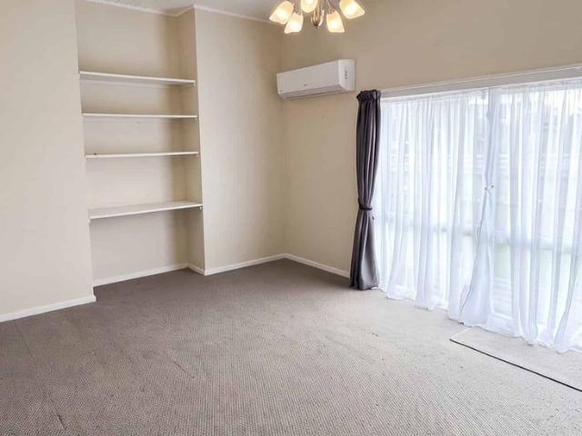 House for rent in Halcombe