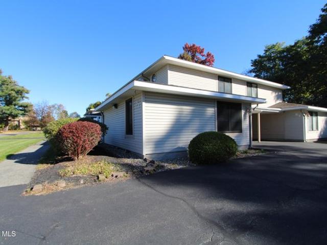 Condo for sale in Couse, Town of East Greenbush
