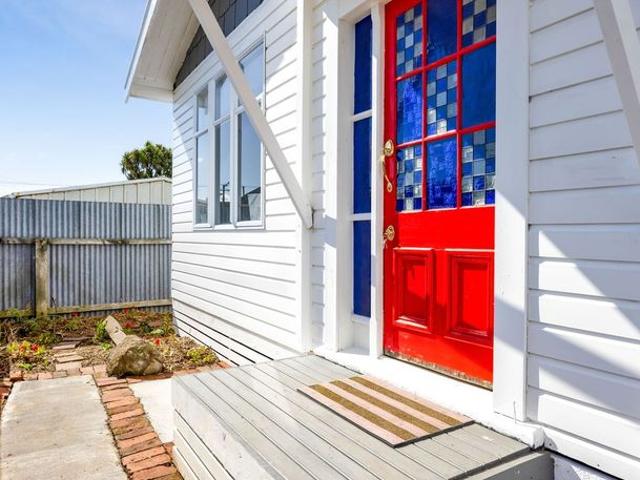 House for rent in Taranaki