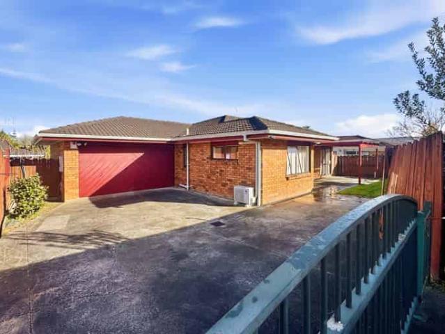 House for rent in Howick, Oroua County