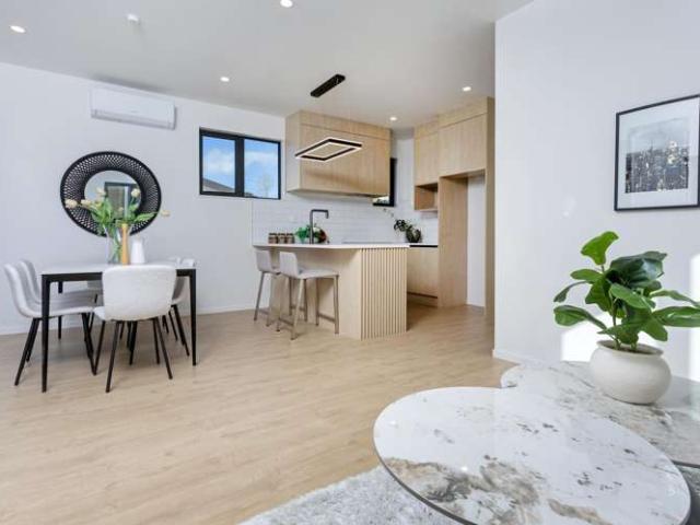 House for sale in Wairau Valley
