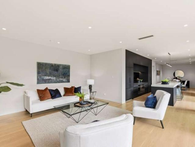 House for sale in Paremoremo, Oroua County
