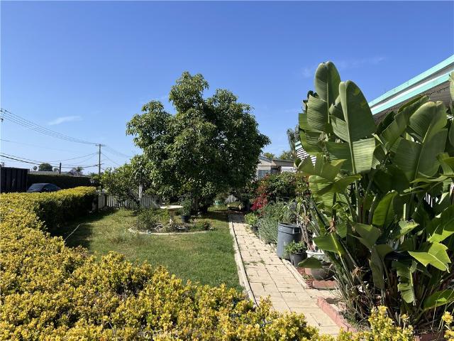House for sale in Midway City, California
