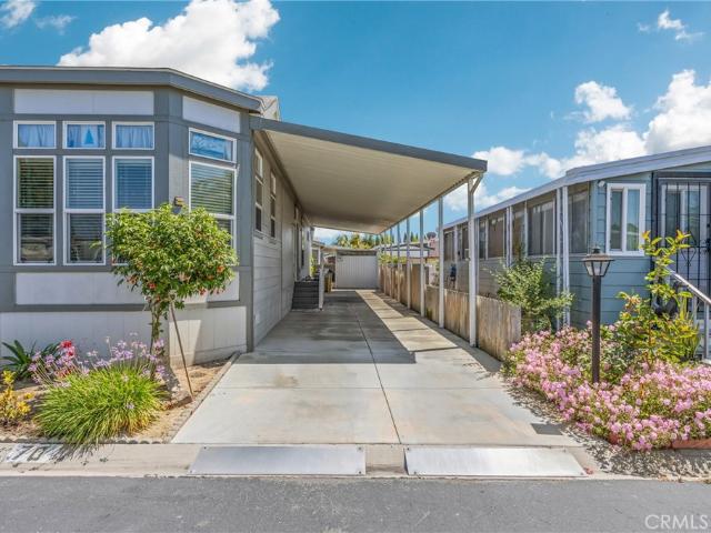 House for sale in Midway City, California