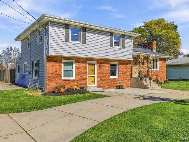 House for sale in Harris Hill, Town of Clarence