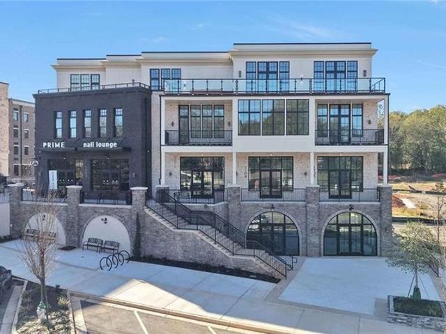 Condo for sale in Woodstock, Georgia