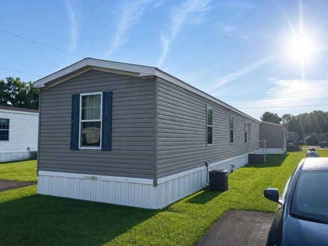 House for sale in Shipshewana, LaGrange County