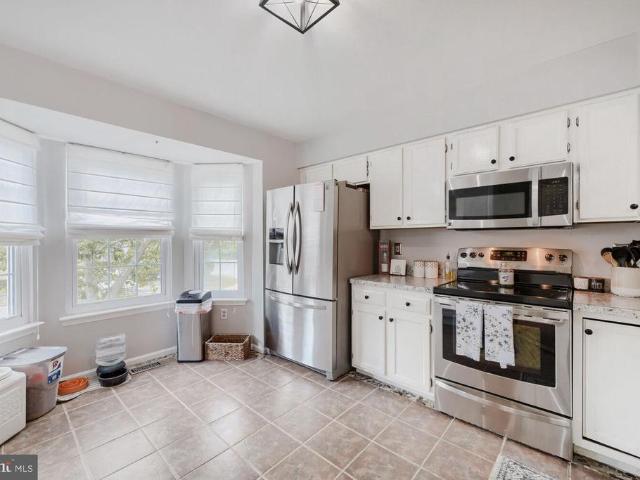 Townhouse for sale in Pasadena, Maryland