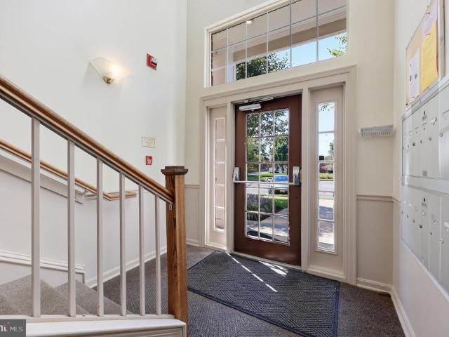 Condo for sale in Waterside, Frederick