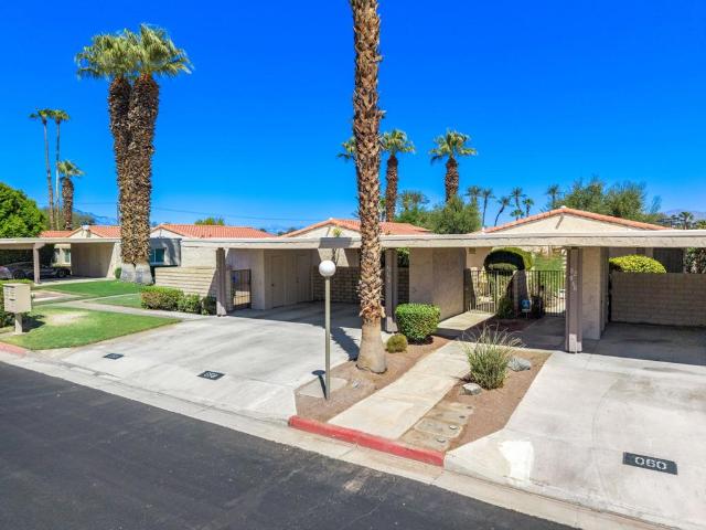 Condo for sale in Indio, California