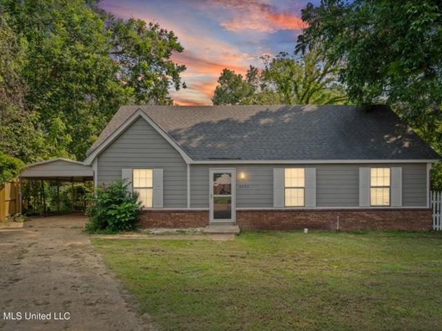 House for sale in Southaven, Mississippi