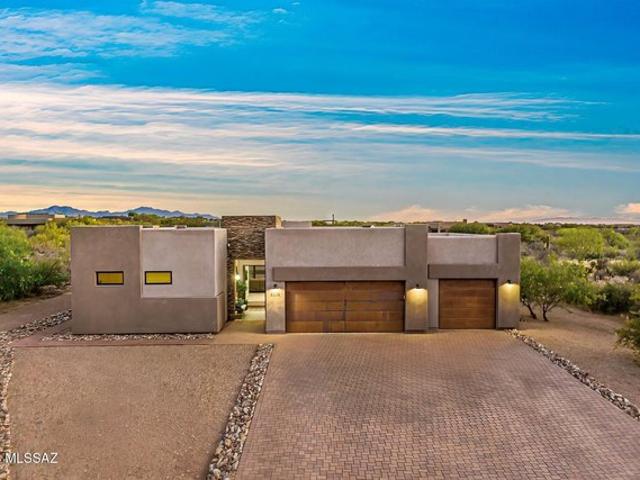 House for sale in Vail, Arizona