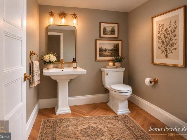 Townhouse for sale in Chestnut Hill, Philadelphia