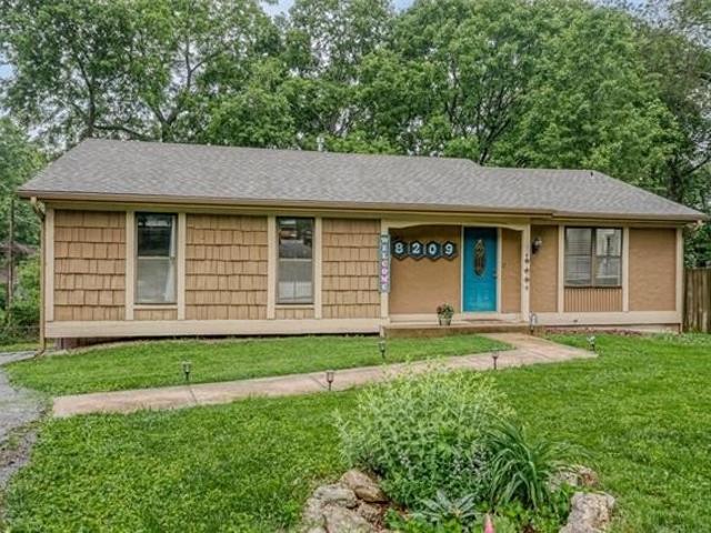 House for sale in Merriam, Johnson County