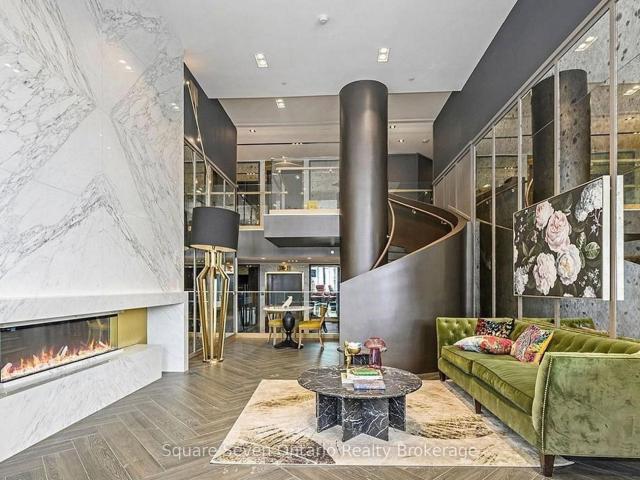 Condo for sale in Oakville, Golden Horseshoe