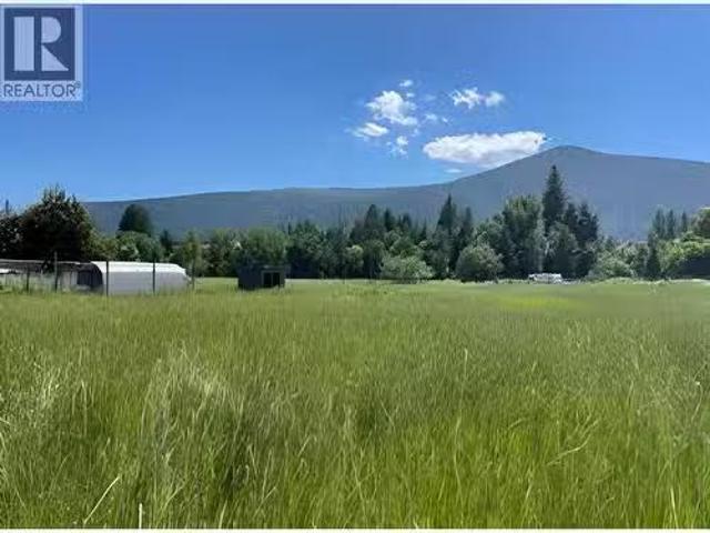 House for sale in Grand Forks, British Columbia