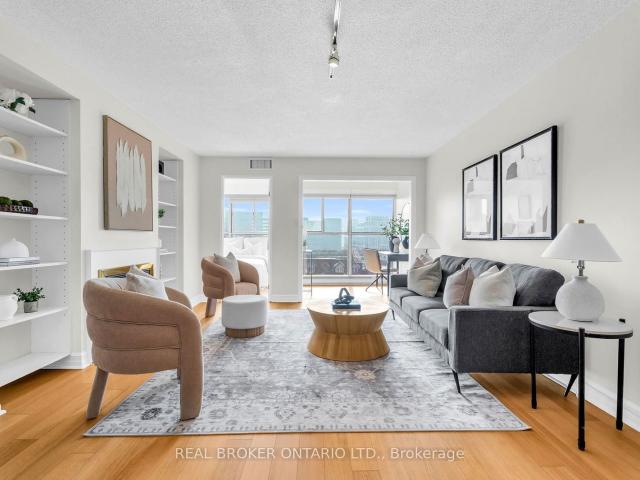 Condo for sale in Woburn, Ontario