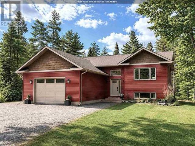 House for sale in Sault Sainte Marie, Ontario