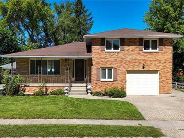 House for sale in Brights Grove, Ontario