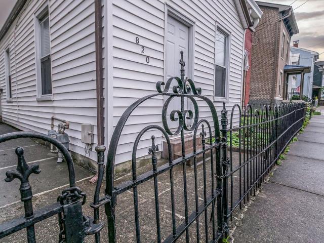 House for sale in Campbell, Kentucky