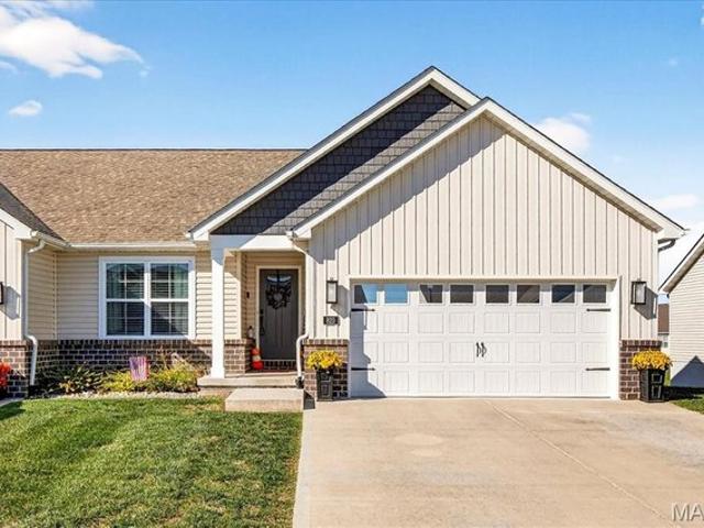 House for sale in Fairview Heights, Illinois