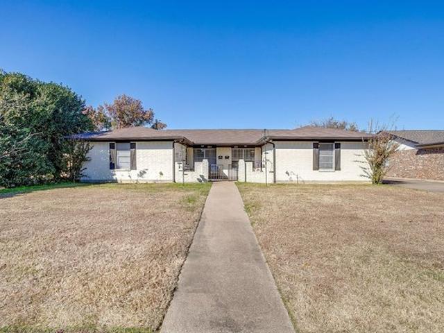 House for sale in Johnson, Texas