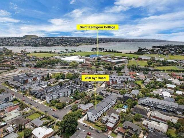 Townhouse for rent in Howick